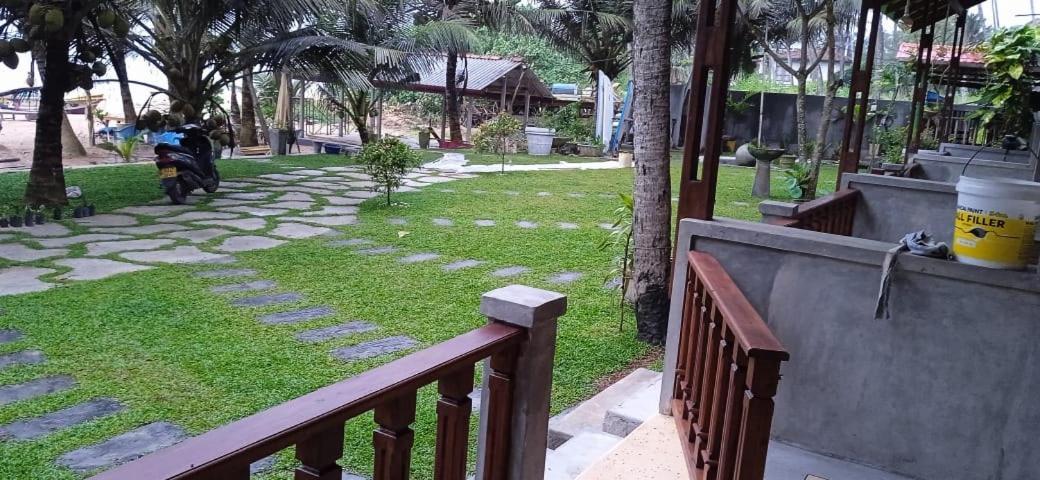 Relax Beach Resort ウェリガマ 部屋 写真