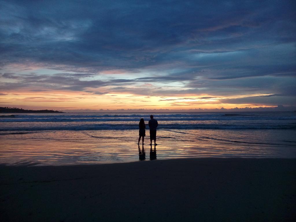 Relax Beach Resort ウェリガマ エクステリア 写真